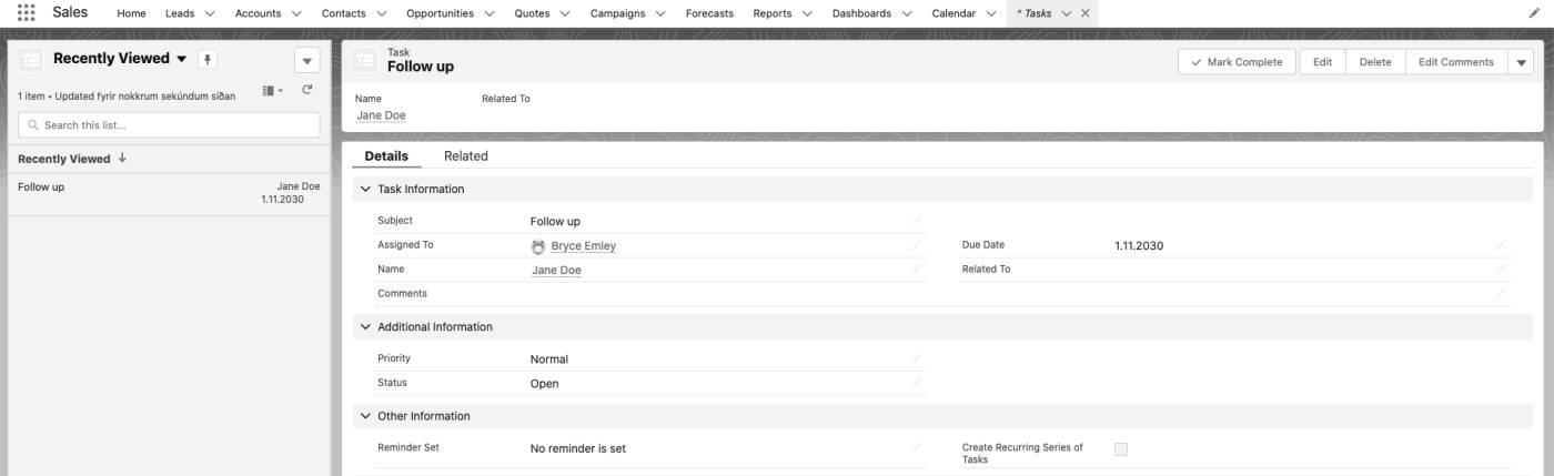 salesforce vs zoho